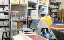 ひばり薬局美里店 内観